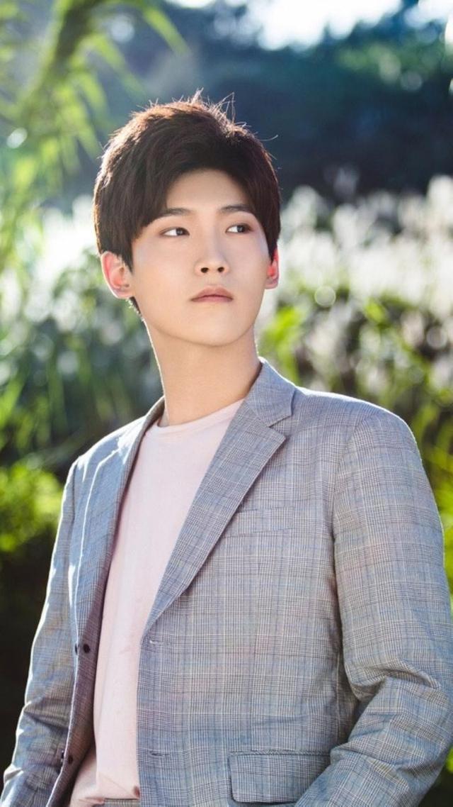 邢昭林|粉丝没几个，还爱耍大牌，这7位明星真是尴尬又可笑