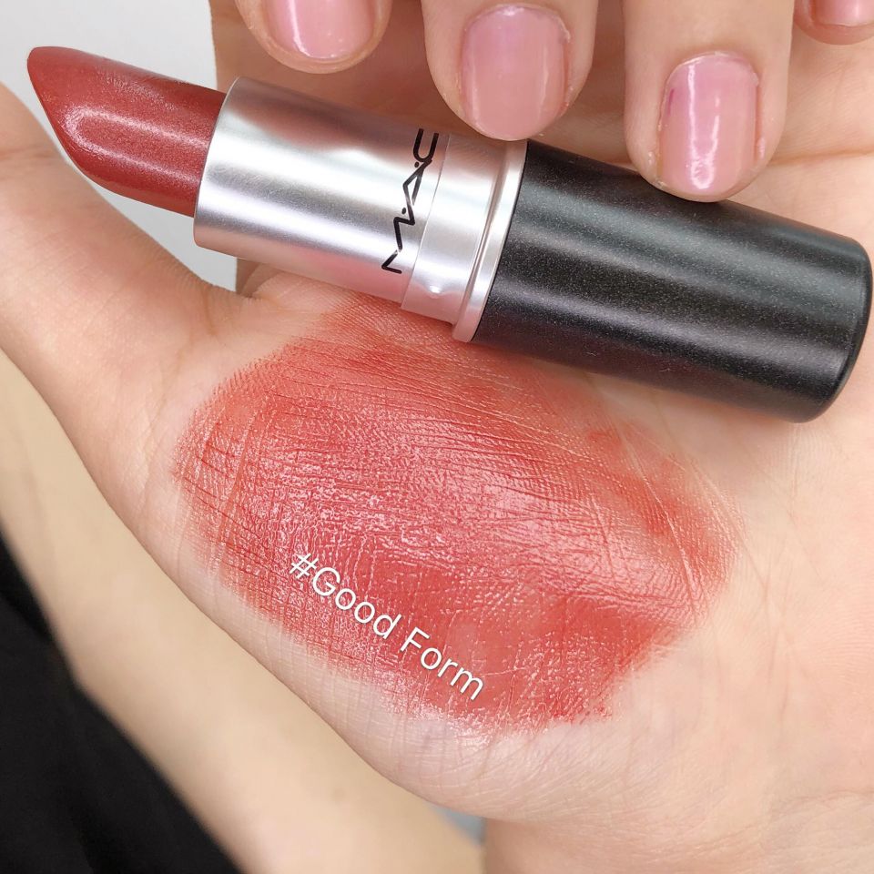 唇膏 5月必看美妆新品特搜：芭比布朗和TF的夏季眼影谁更讨欢心？