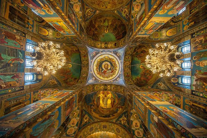 马赛克|世界上最大马赛克壁画的教堂有多美？历经了五年多才修复