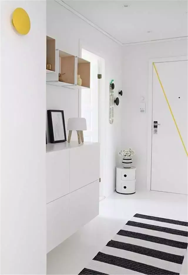 玄关怎么装才能告别满地鞋?一个好的玄关柜顶一间房!