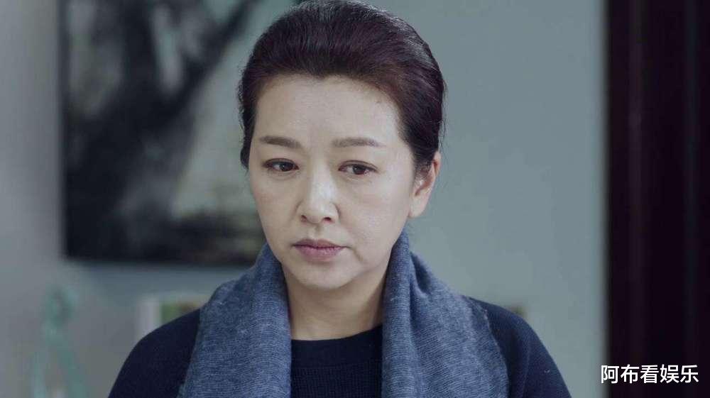 江珊|同样演自掘坟墓的悲情母亲，把吴越和江珊放在一起，差距就出来了