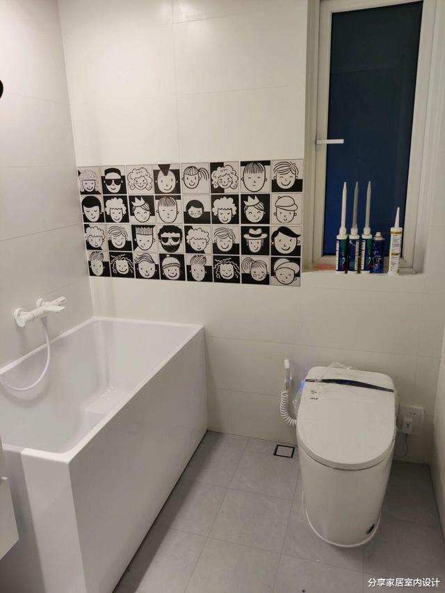 看他家刚完工的新房,还没布置软装就很漂亮,电视墙设计很得分!