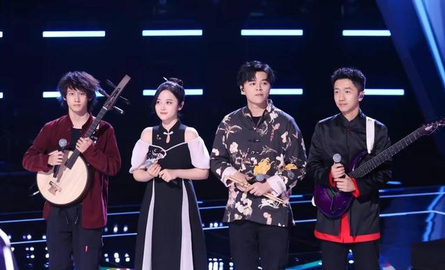 超女|《好声音》盲选结束,戴羽彤未参加节目,超女冠军未进入24强