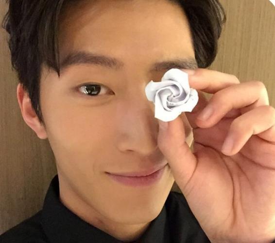 晒晒窦骁住的豪宅,家里收拾得比样板房还整洁,生活也太自律了