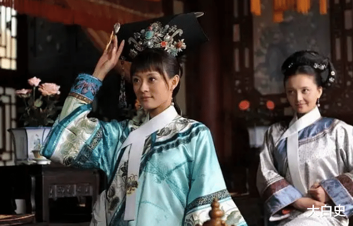 甄嬛传|《甄嬛传》百看不厌,细节很禁得起推敲,还有台词很缜密