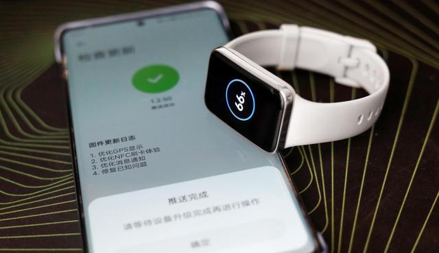小米科技|小米手环7Pro，最不像手环的智能手环，这个新功能我喜欢