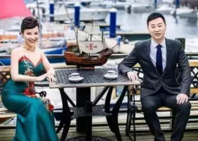 刘赛|“盲人歌手”刘赛：成名时拒绝抛弃农村丈夫，如今怎么样了？