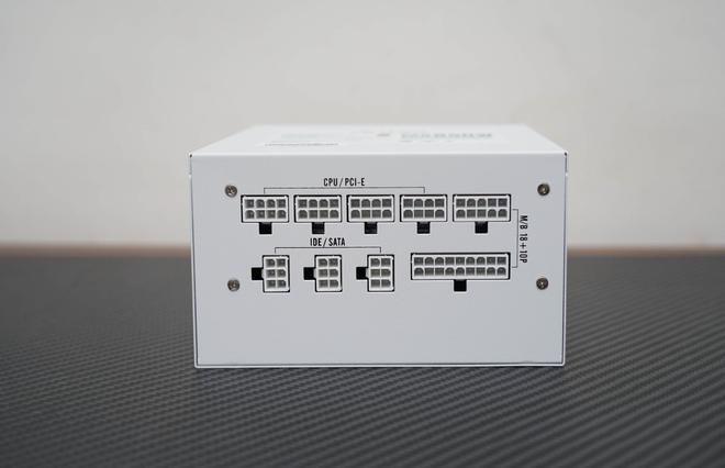 CPU|?双11装机汇报：13700KF+七彩虹Z790+骨伽天吴T5水冷