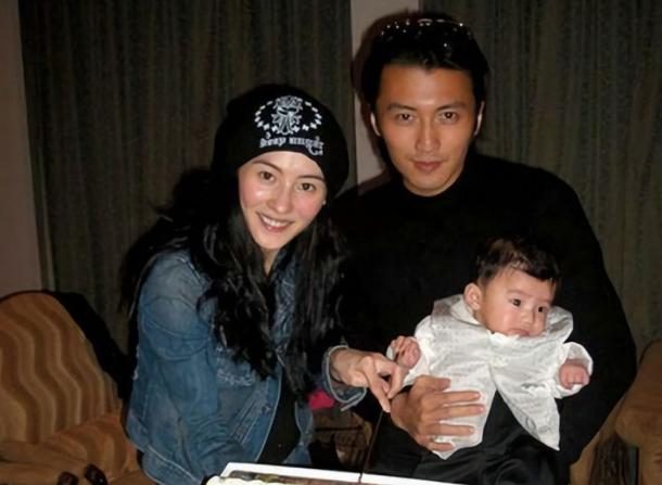 谢霆锋|10年后回看芝锋离婚大战，才发现原来男人真正的绝情，并不是出轨