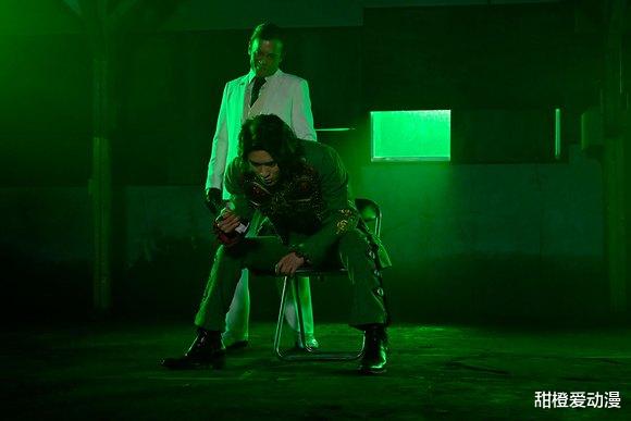 |假面骑士礼拜四：劫持礼拜四迎来暴走，阿基蕾拉越发迷茫！