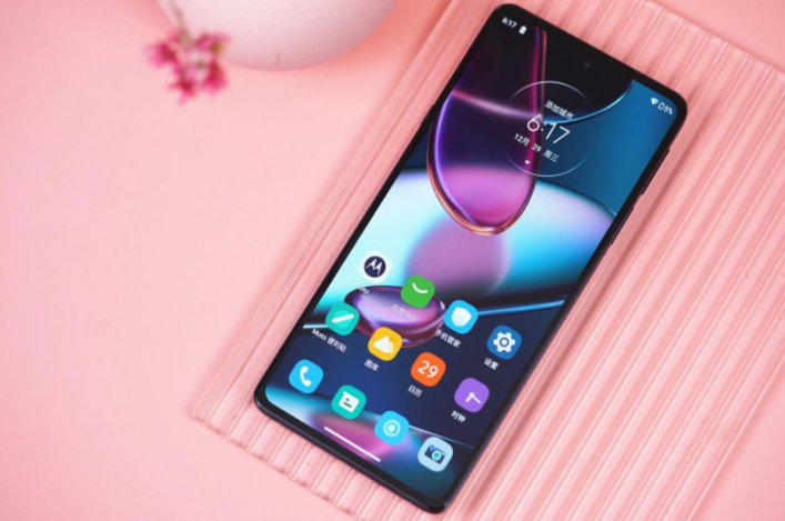 摩托罗拉|又是首发,摩托罗拉再放大招,升级版4nm芯片新机即将来临