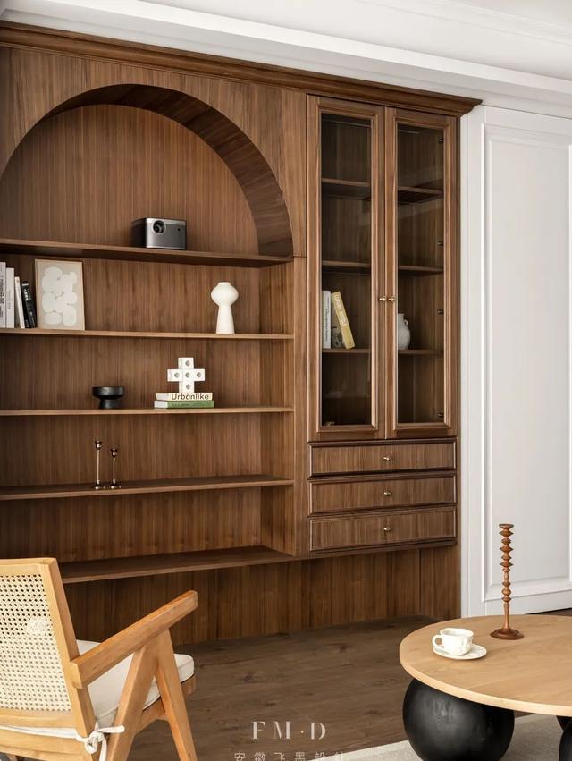 不跟风网红设计,也拒绝过度装修,这个180大平层,那叫一个舒服