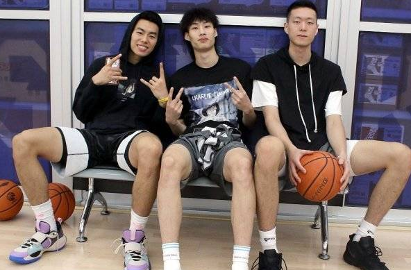 上海男篮|恭喜！上海男篮千万级合同锁定CBA防守悍将，曾助球队2次击败辽篮