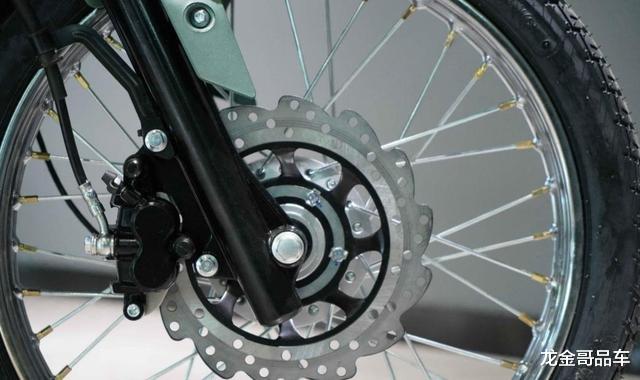 |嘉陵一款适合野外垂钓的摩托车,嘉陵COCO前后辐条轮版