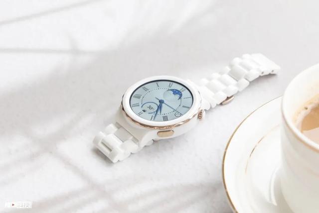 |图赏：华为Watch GT3 Pro可能是华为今年最好看的新机