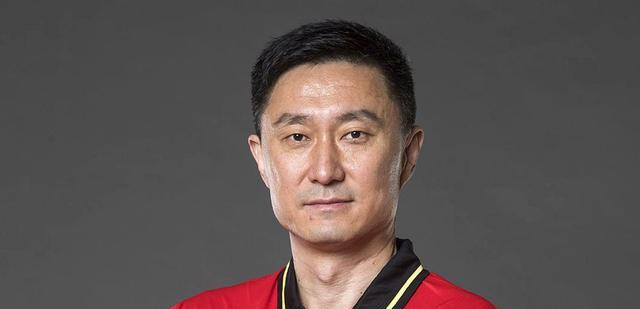 广东男篮|广东队改革！朱芳雨欲交易内线球员，目标是2.18米的朱振荣