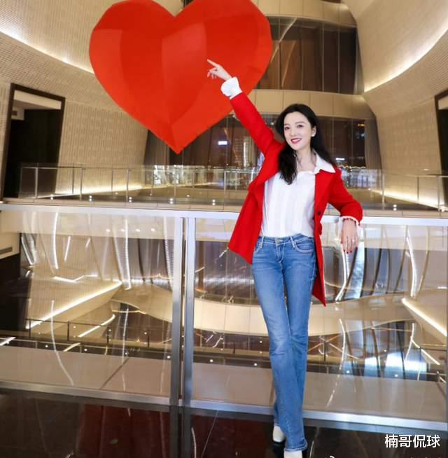 王励勤|奥运冠军王励勤罕见现身！调任乒协久居上海，主持人前女友受关注
