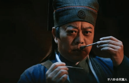 TVB|拍烂片、工地搬砖、68岁县城走穴，老牌港星的现状太心酸