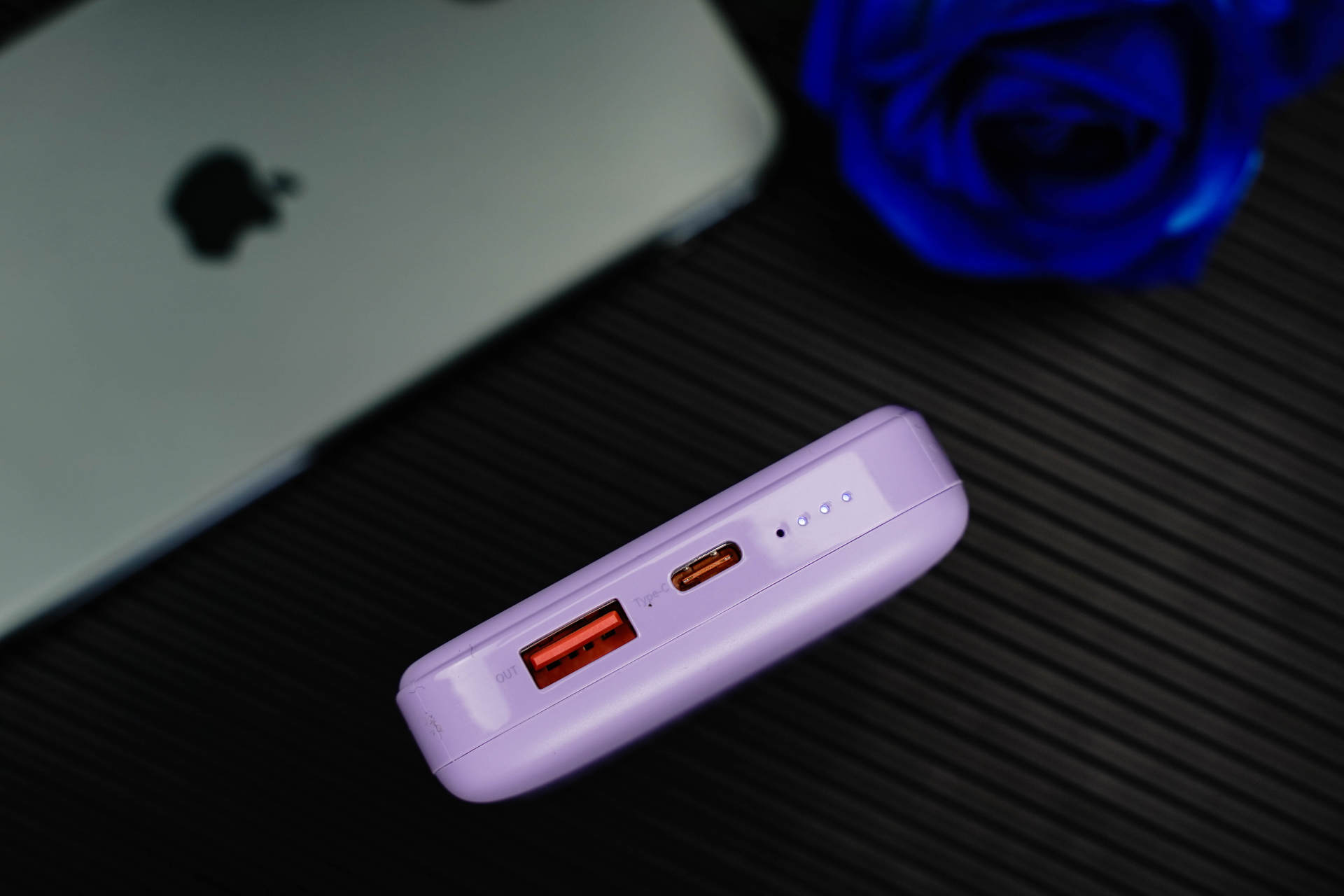 高通骁龙|好用又好看!台电磁吸无线充电宝,值得入手