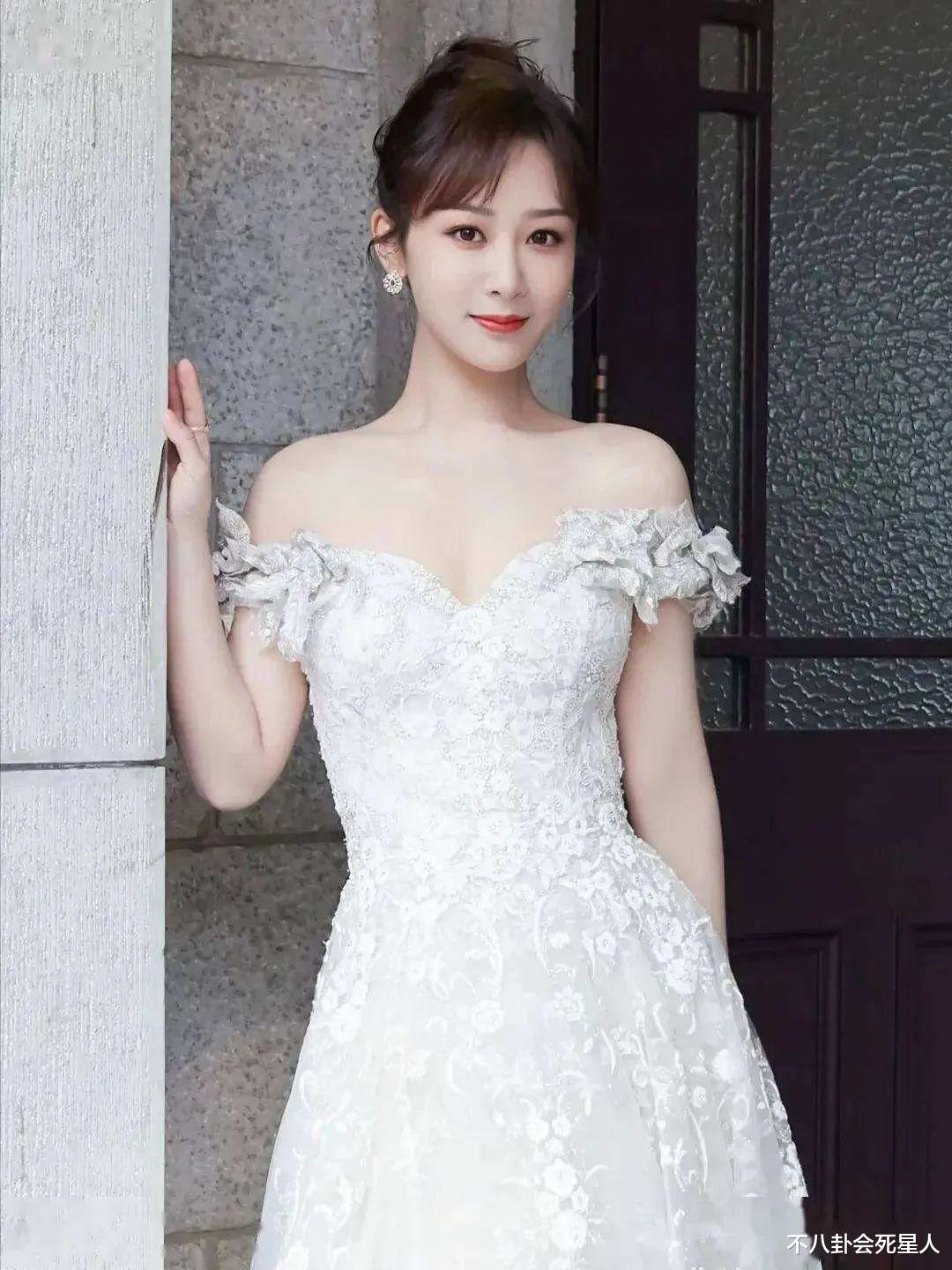 迪丽热巴|显老、浮肿、僵硬，看完这6位明星的特写照片，我不焦虑了