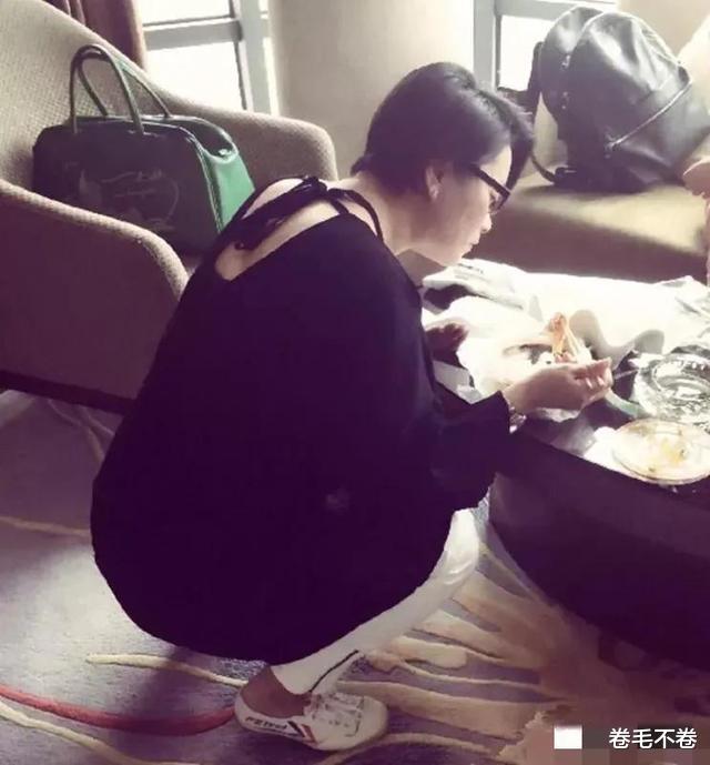 毛阿敏|毛阿敏之女解佳桐:父亲260亿的遗产,也给不了母亲后半生的幸福