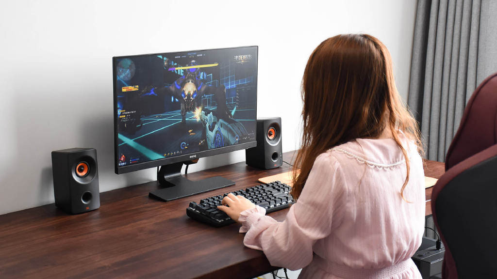 徕卡|罗技G502 Hero电竞鼠标：定制Hero 25K微动，11颗按键自定义