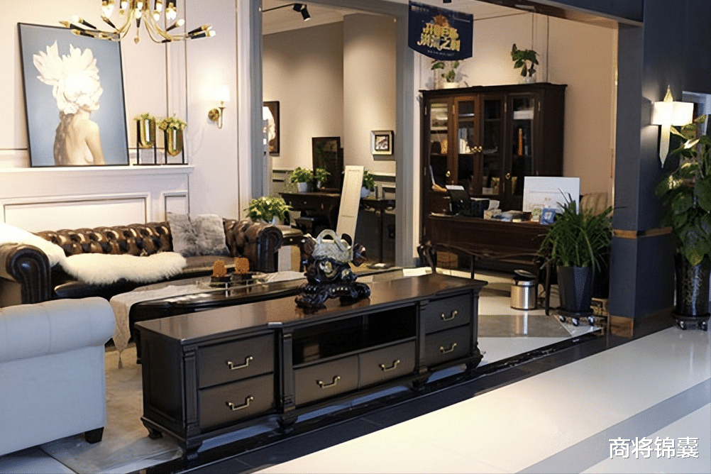 家居第一人:从600元到600亿,车建新的发家技巧在于改名?