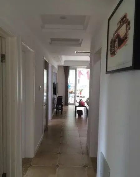 乡下公公要用砖头砌餐桌,我不喜欢,砌好了以后感觉时尚清爽