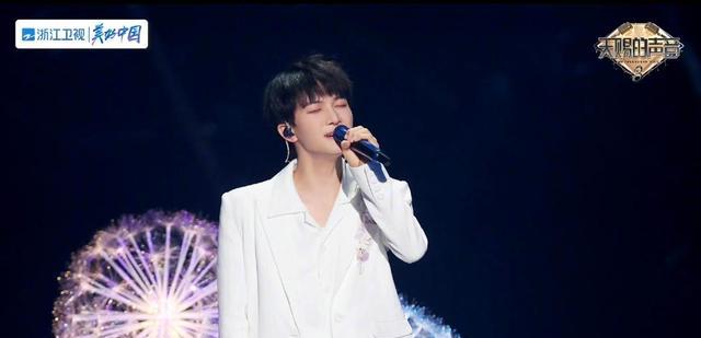 天赐的声音|《天赐的声音》第四阶段赛制大改,加入原唱队,信的思考起了作用