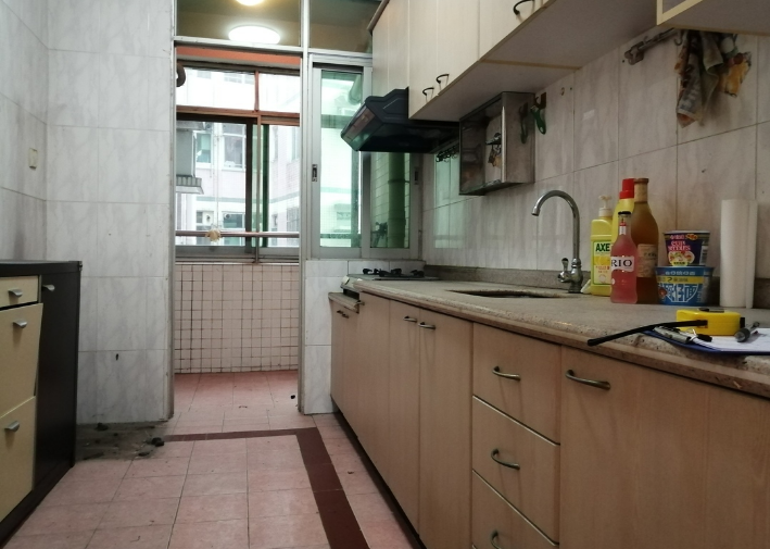 老房改造前后差距有多大?她晒出自家装修,太真实了