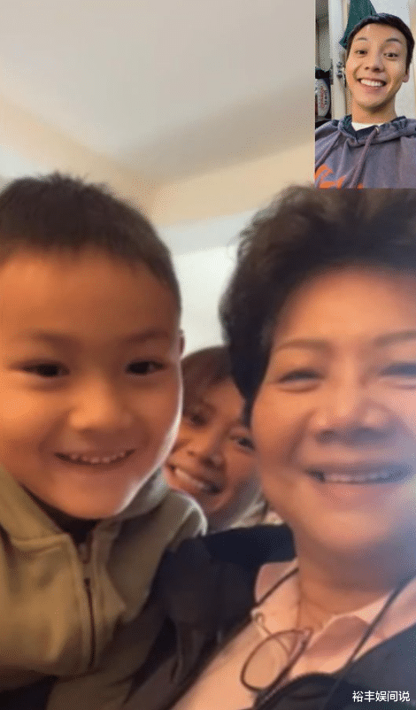 陈伟霆|陈伟霆与姐姐视频聊天,穿同款卫衣默契感十足,高颜值不输弟弟