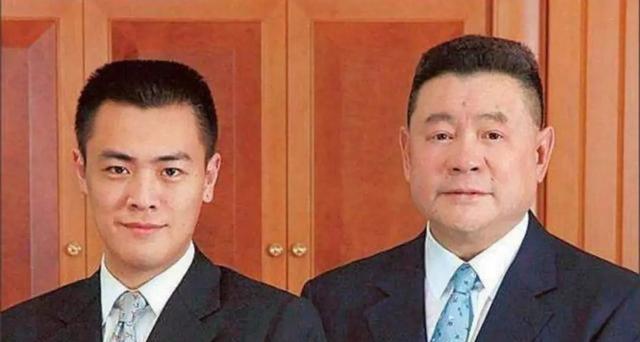 刘銮雄|5位香港百亿富豪现状，霍震霆头发花白，刘銮雄身材消瘦