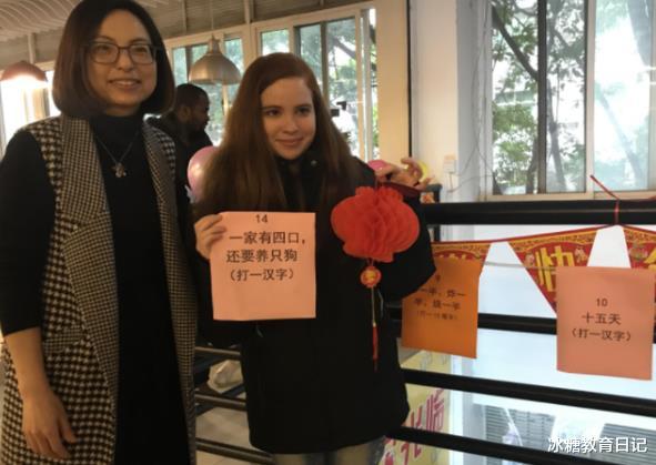 清华大学|清华自降门槛招外籍生，无需笔试就被录取，国内学生对此不服气