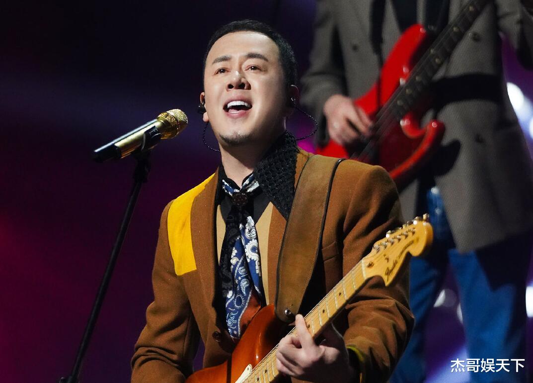 闪光的乐队|《闪光的乐队》六公:2队输在选曲,1队输在失误,只有1队意难平