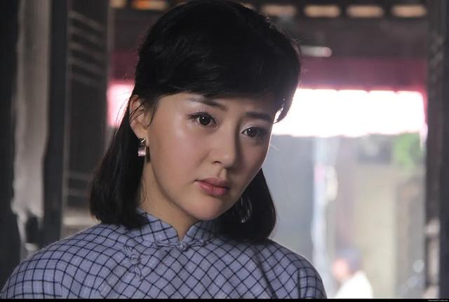 周牧茵|说句不中听的话，《特战荣耀》后周牧茵还是考虑一下改行吧！