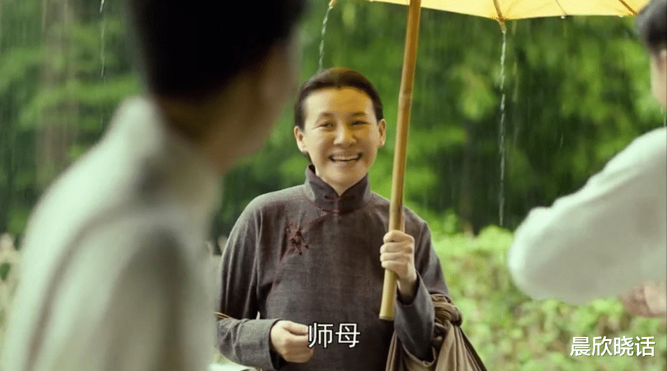 邵雨轩|“村妇”别瞎演!把赵丽颖、秦海璐和刘琳放一块看,高下立判