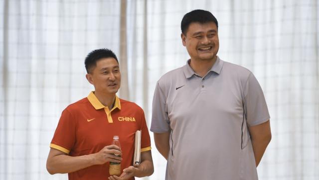 澳大利亚队|下午5点，男篮最大危机提前来临！杜锋夺金计划泡汤，姚明没办法