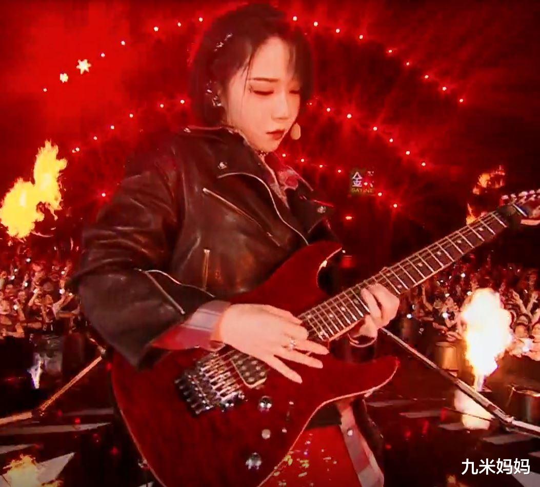 赵樱子|《浪姐3》成团夜，只有胡杏儿和阿雅没去，可怜赵樱子就一个镜头