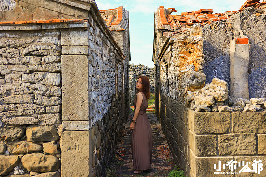 |澎湖景点永成古厝，隐藏在小渔港后面豪宅古厝，没落的老宅古迹！