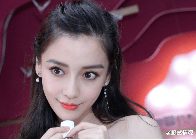 粉色|7年婚姻给了她财富，却没教会她做人，杨颖的开挂人生即将开始！