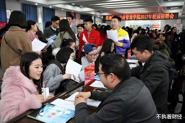 招聘|外资工厂工人“争着进”，国内工厂却无人问津？过来人道出原因