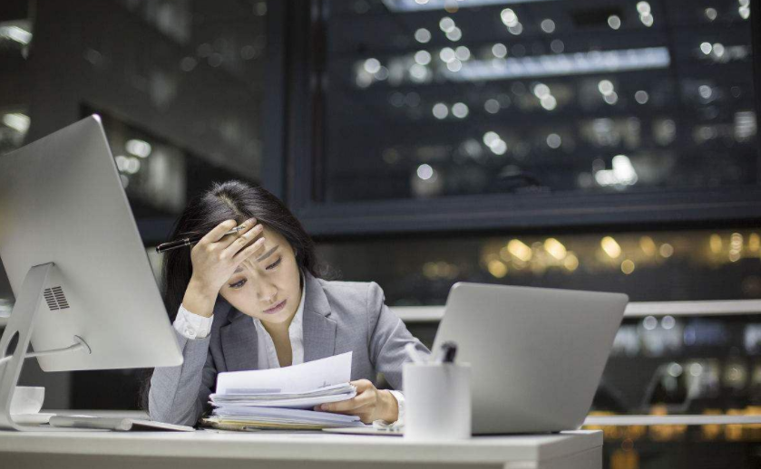 应届生|腾讯应届生大群内怒怼管理层,引网友力挺,领导回应却又惹争议