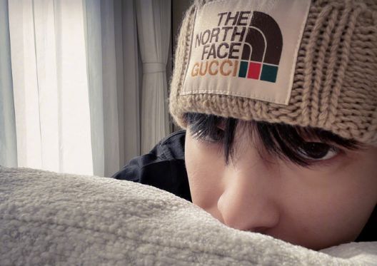 邓伦|邓伦逃税被罚1.06亿,品牌方迅速与其解约,出事前还在拍广告