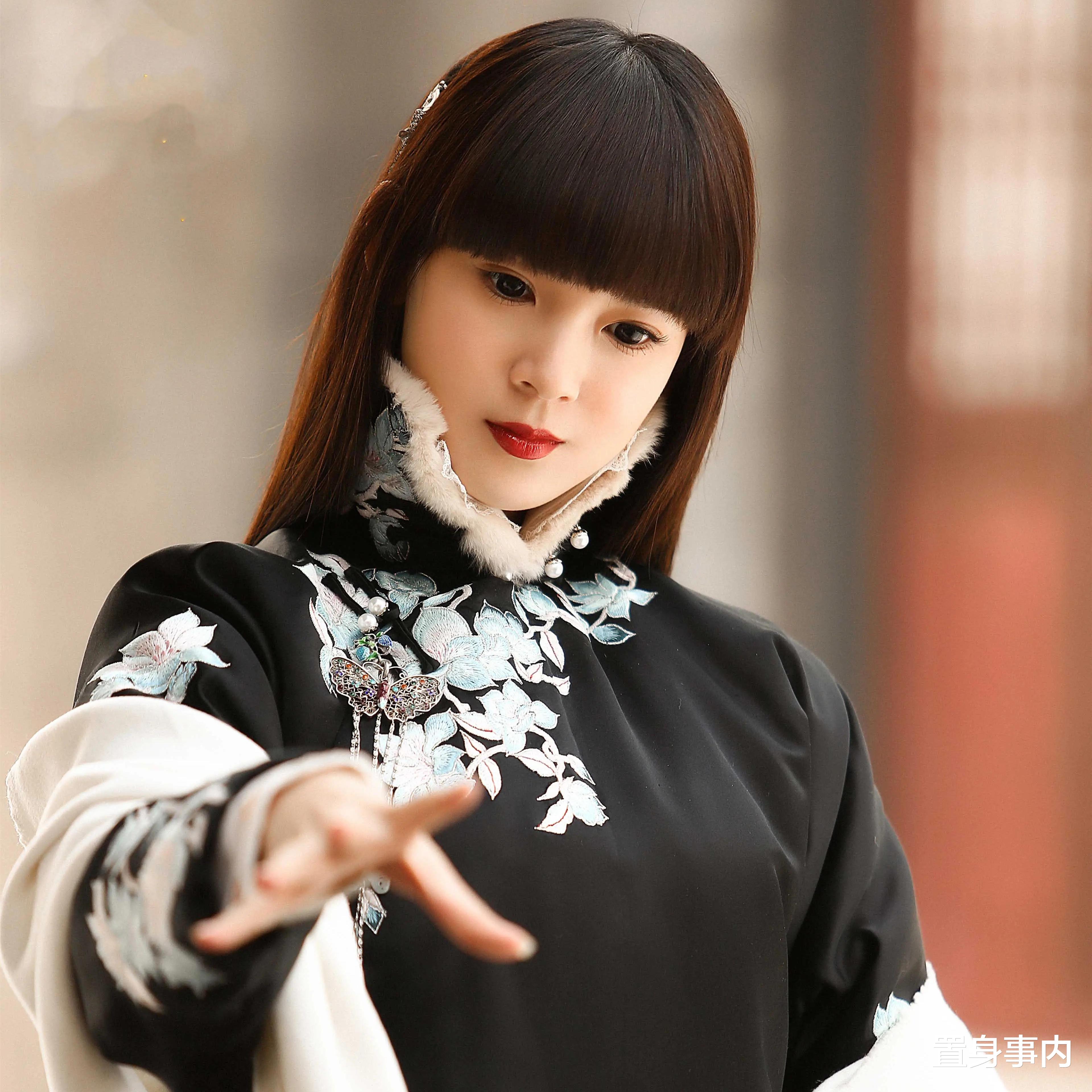 陈瑶|看脸1米5看腿1米7，长着“萝莉脸”的5位高挑女星，个个叫人羡慕