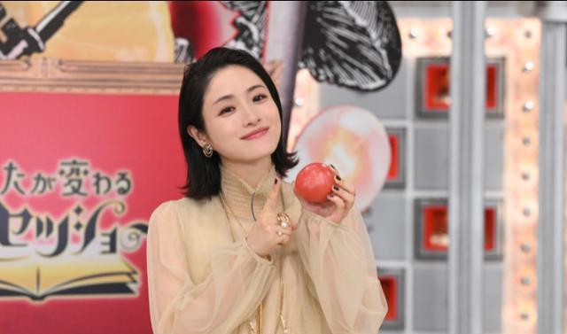 石原里美|日本女星石原里美挺着孕肚现身!雪肤玉貌美得让人窒息