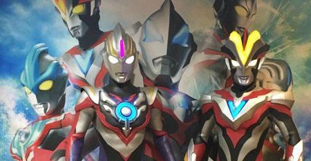 闪光剑|平成三杰的变身器，都有独特的设定，蓝宝锥的设定早了新生代十年