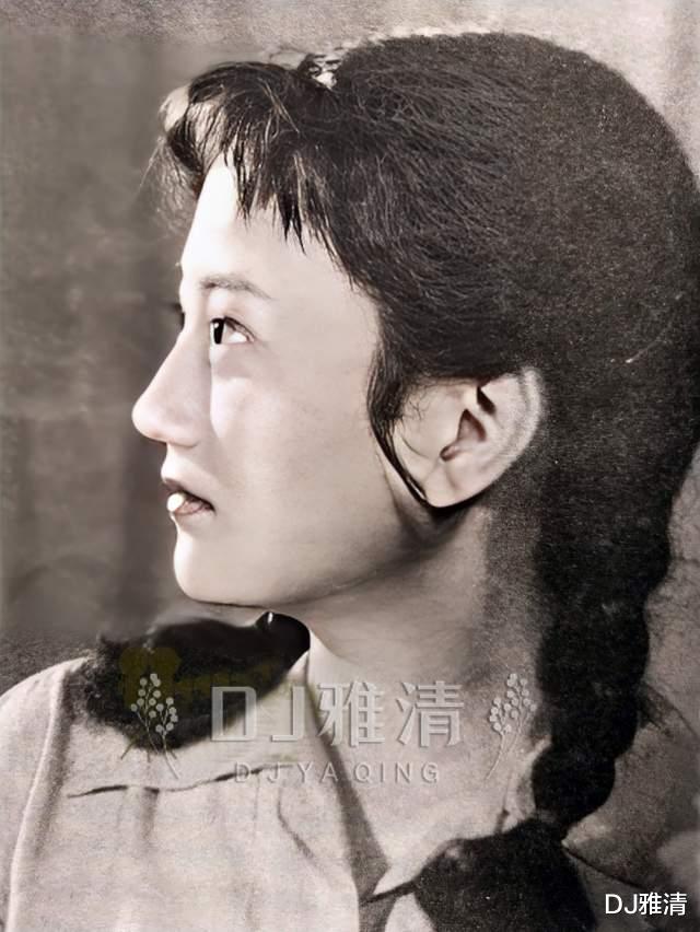 王晓棠|美丽女兵王晓棠，25张精修靓照欣赏，真正的女神，从来都不矫揉造作