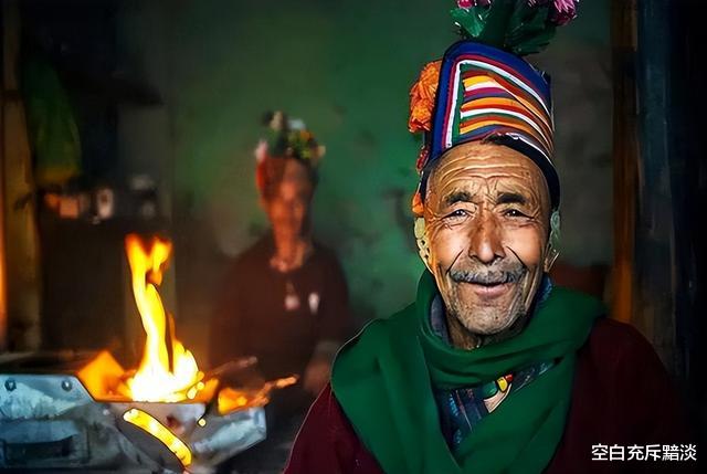喜马拉雅的神秘部落：喜欢吃素，无婚姻制度，其繁衍方式特殊