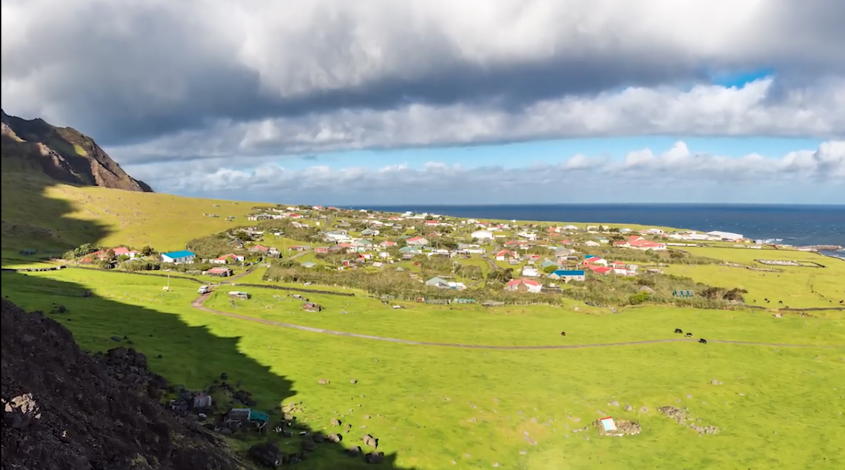 |地球上的极致之地有哪些?有的岛屿致命,有的岛屿到处是黄金矿