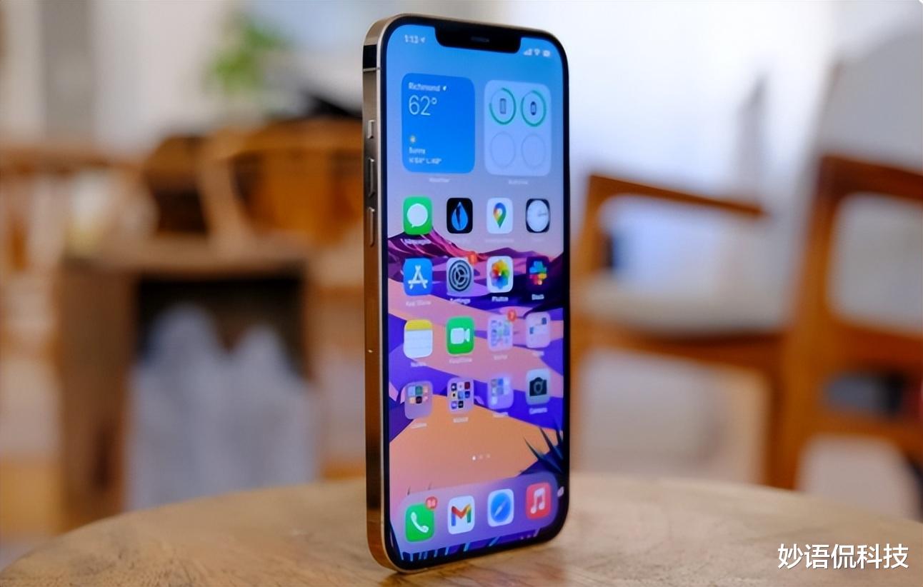 iPhoneSE|iPhone SE4有点猛:小巧的机身,大大的能量